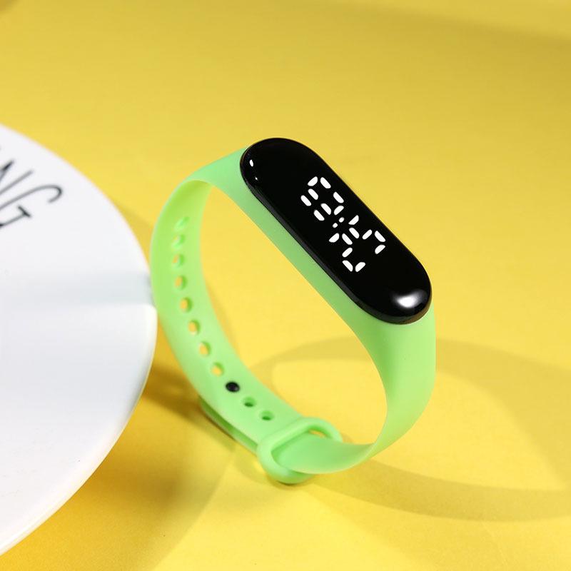 Waterproof White Light LED Sports Watch for Primary & Middle School Students