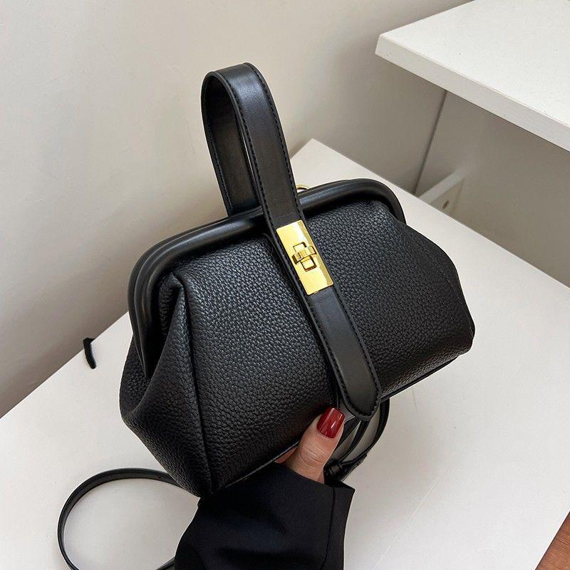 

Xiangdun 2025 Trendy Women s Versatile Black Crossbody Handbag чёрный