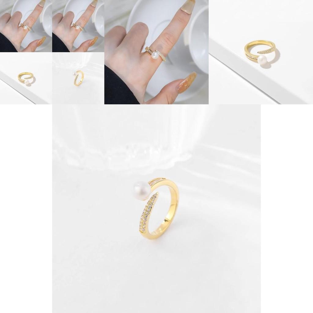 Modern And Stylish Pearl Zircon Adjustable Ring Exuding Luxury And Elegance