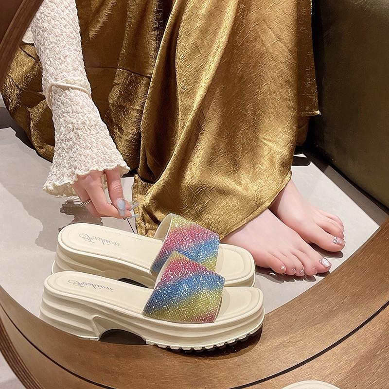 Fashionable Design Style Slippers 2024 Summer New Thick Soled Height Increase Luxury Versatile Sandals for External Wear Shoes