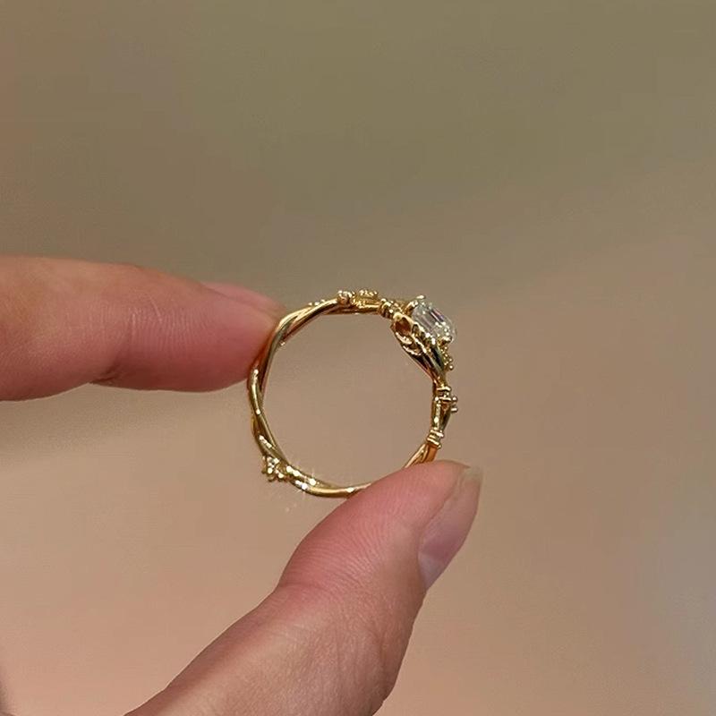 Sparkling Wrapped Square Diamond Female Ring New in Fashion Beautiful and Exquisite Engagement rings for women  Gift