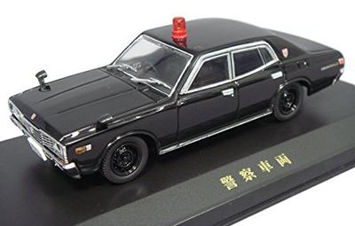 DISM Nissan Cedric 330 - mobilní vyšetřovací vozidlo, policie prefektury Kanagawa, kompletní produkt v měřítku 1/43