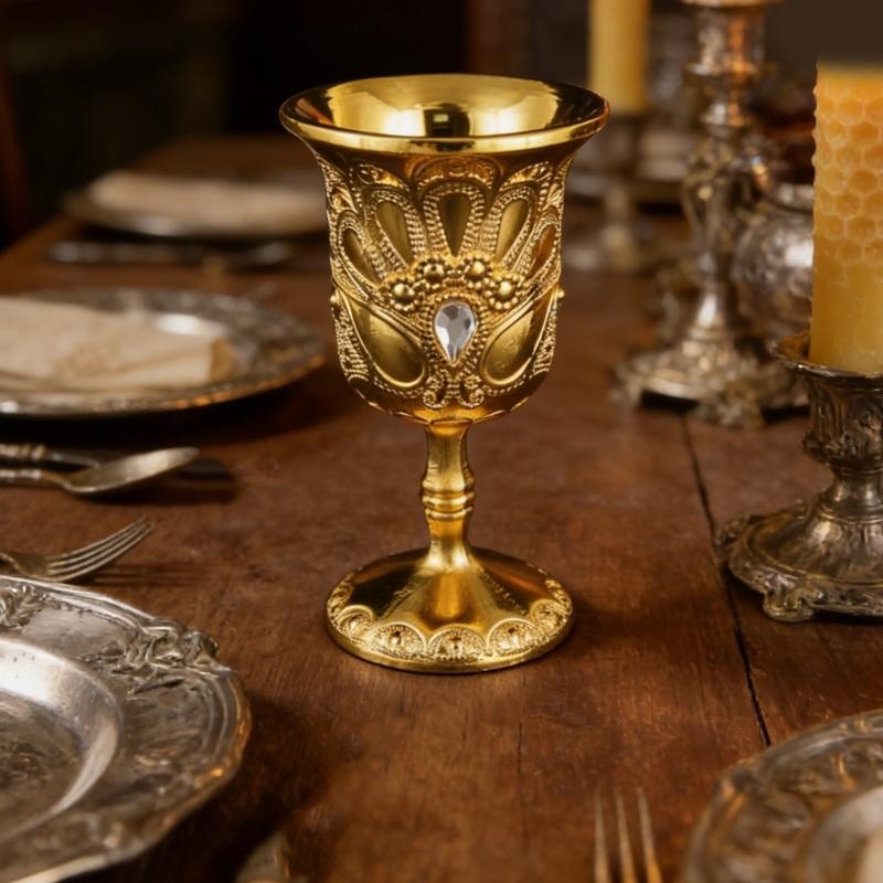 Small Goblet Chalices Retro Metal Wine Cup for Wedding Whiskeys Medieval European Style Embossed Drinking Cups Gift