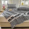 Simple Black White Checkered Pattern Bed Sheet Set 100% Cotton Skin-friendly Breathable Thicken Flat Sheet with 2 Pillowcases