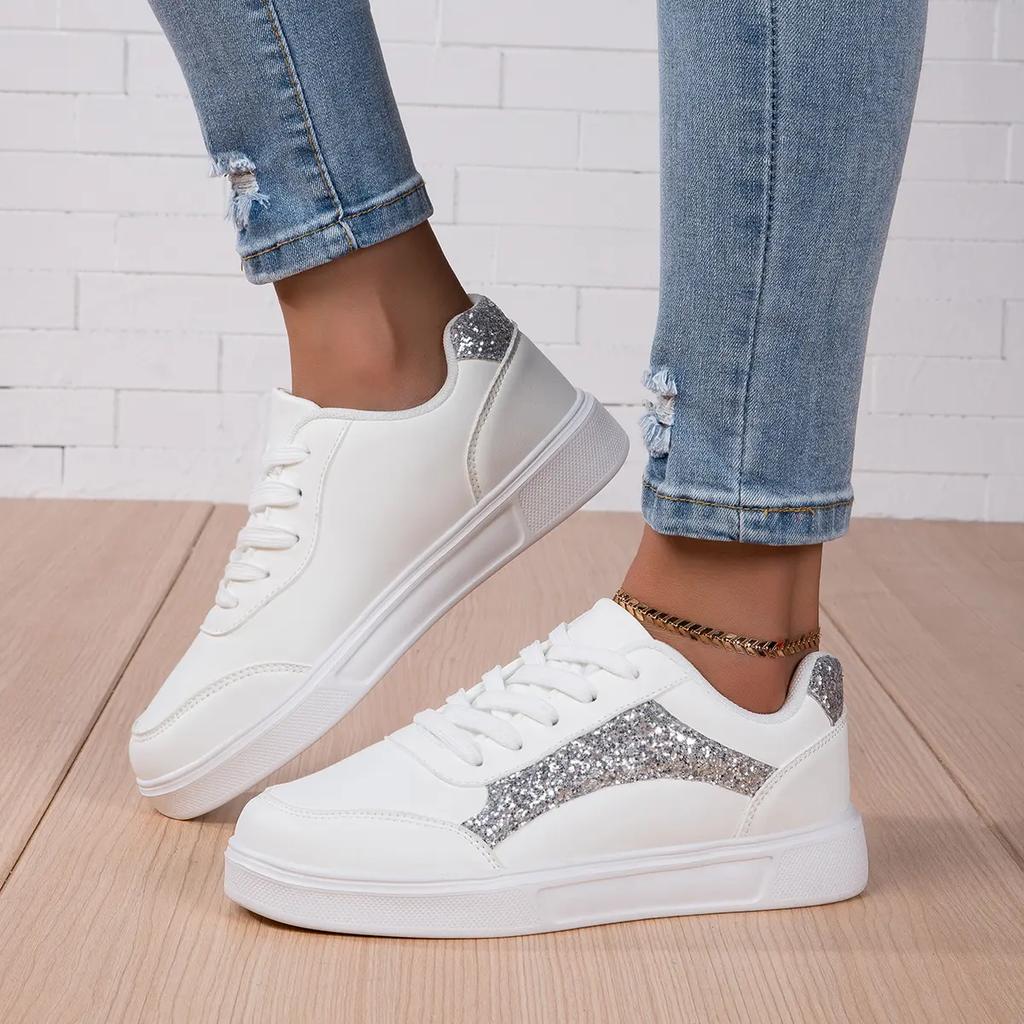 Sneakers Fitness Sports Casual Shoes Running Shoes Sequins embellish small white shoes.