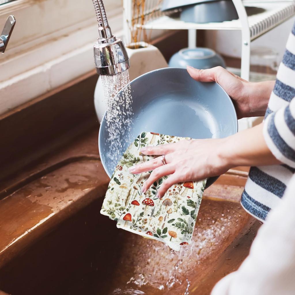 Cottagecore Mushroom Kitchen Towels Decorative, Farmhouse Wildflower Botanical Dish Hand Tea Towels, Rustic Mushroom Kitchen Bathroom Decor, 16x24