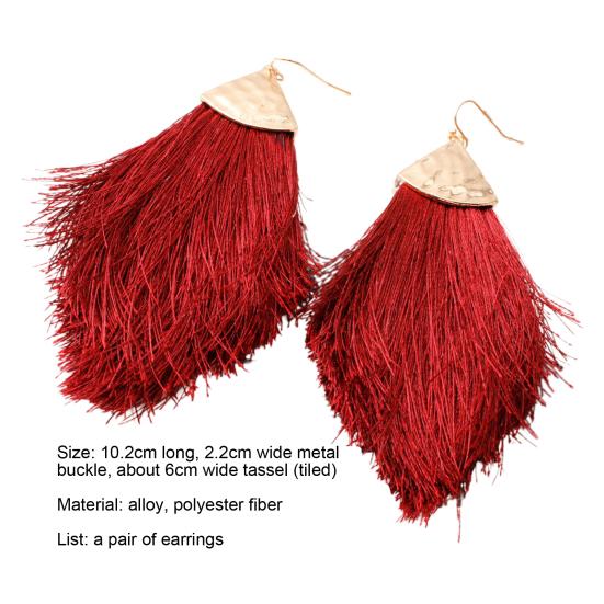 Tolle Tropfenohrringe im besonderen dekorativen Böhmen-Stil