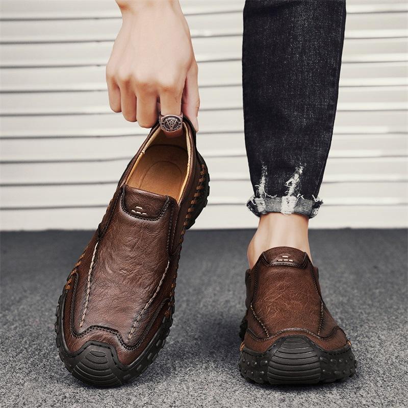 Spring and summer 2025 new men's casual leather shoes large size non-slip and wear-resistant soft sole soft surface lazy handmade shoes