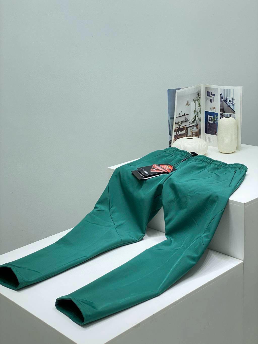 

Популярные спортивные брюки Plus Velvet Soft Shell - осенне-зимние флисовые спортивные штаны с четырехсторонней растяжимостью M зелёный