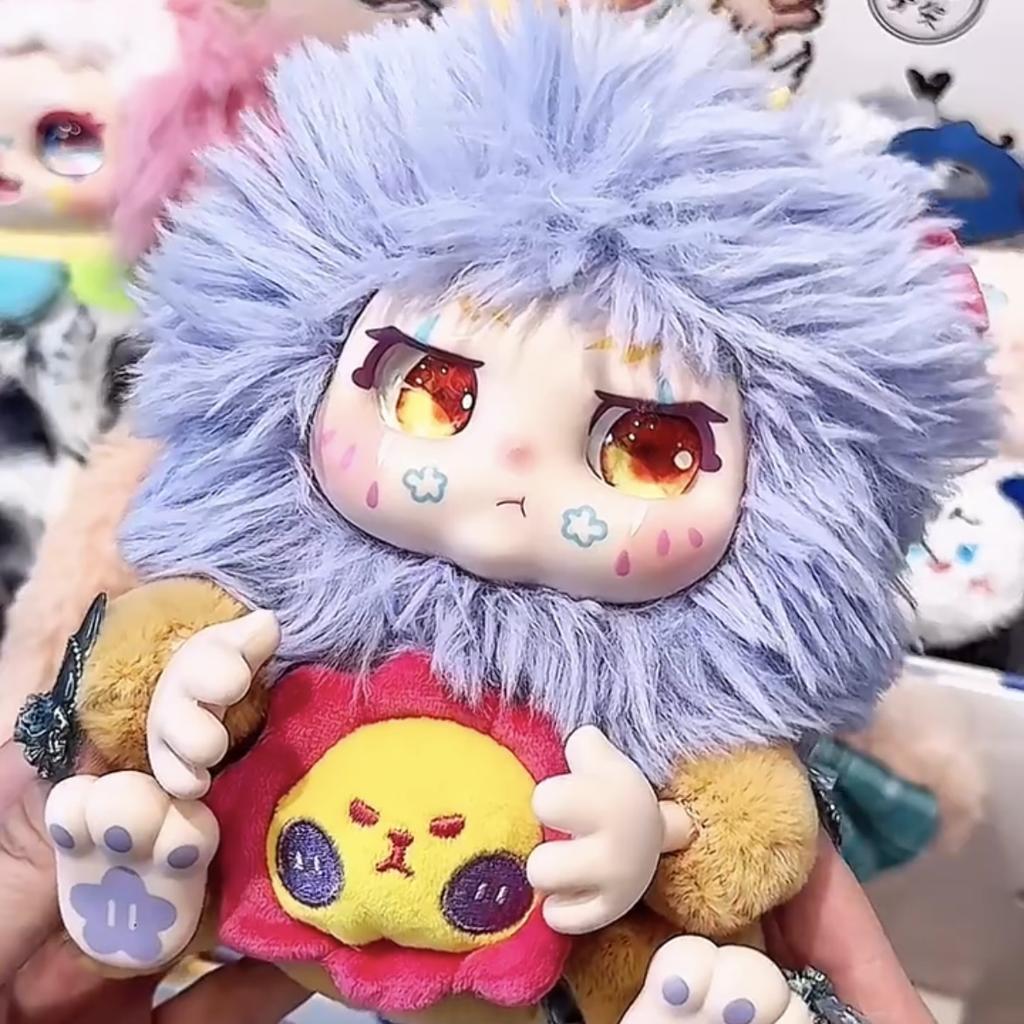 Nommi V6 Fantasy World Series Plush Blind Box Hi Toy Cute Nommi Mystery Box Kawaii Doll Surprise Bag Pendant Action Figure Gifts