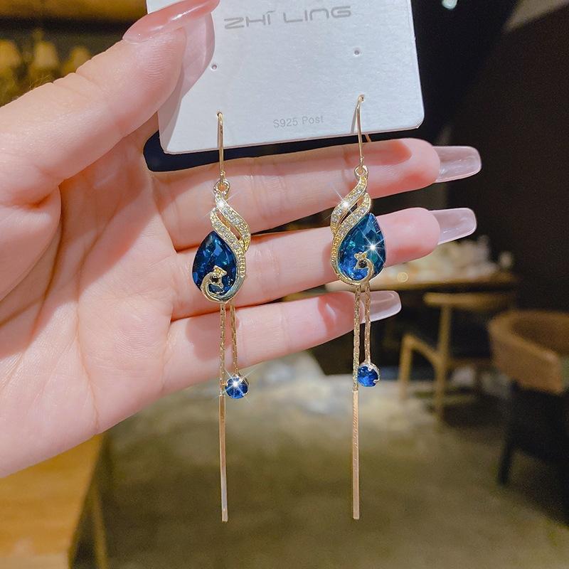 Premium Design Niche Temperament Stud Earrings Women's Blue Earrings 925 Silver Exquisite Light Luxury Versatile Earrings