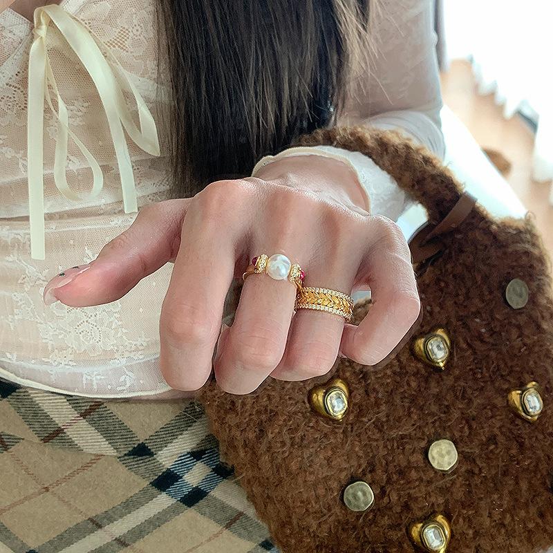 Classics Retro palace style light luxury pearl ring high quality elegant rings for women party wedding fine jewelry