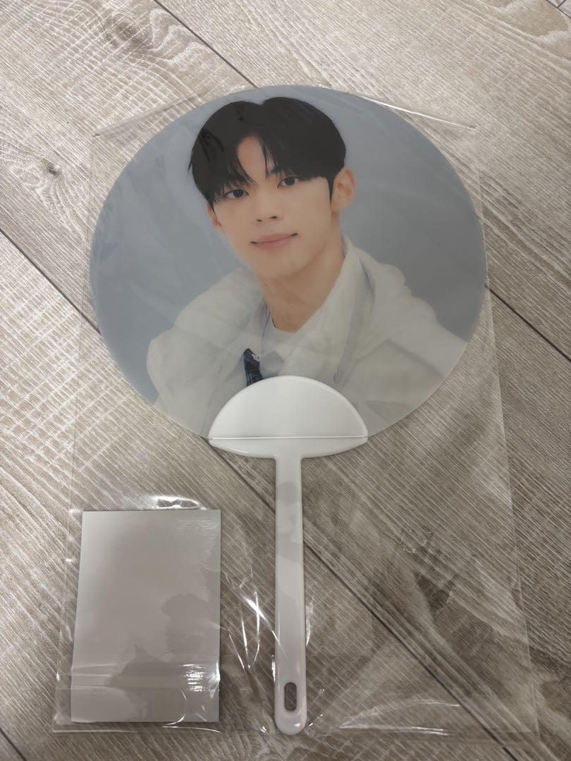 

[USED] tws 42:club Dohun fan