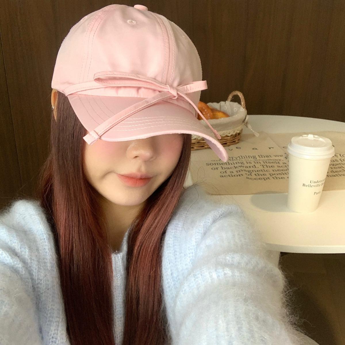 

Корейская ниша Ins Sweet Girl в балетном стиле с ремешком и бантом, мягкий топ, глянцевая бейсболка, универсальная шляпа с большой головкой по окружности