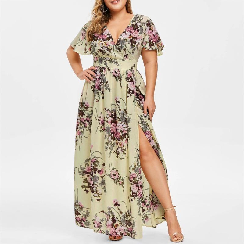 Women's Long Oversized Printed Floor-length Dress with A Slit At The Hem