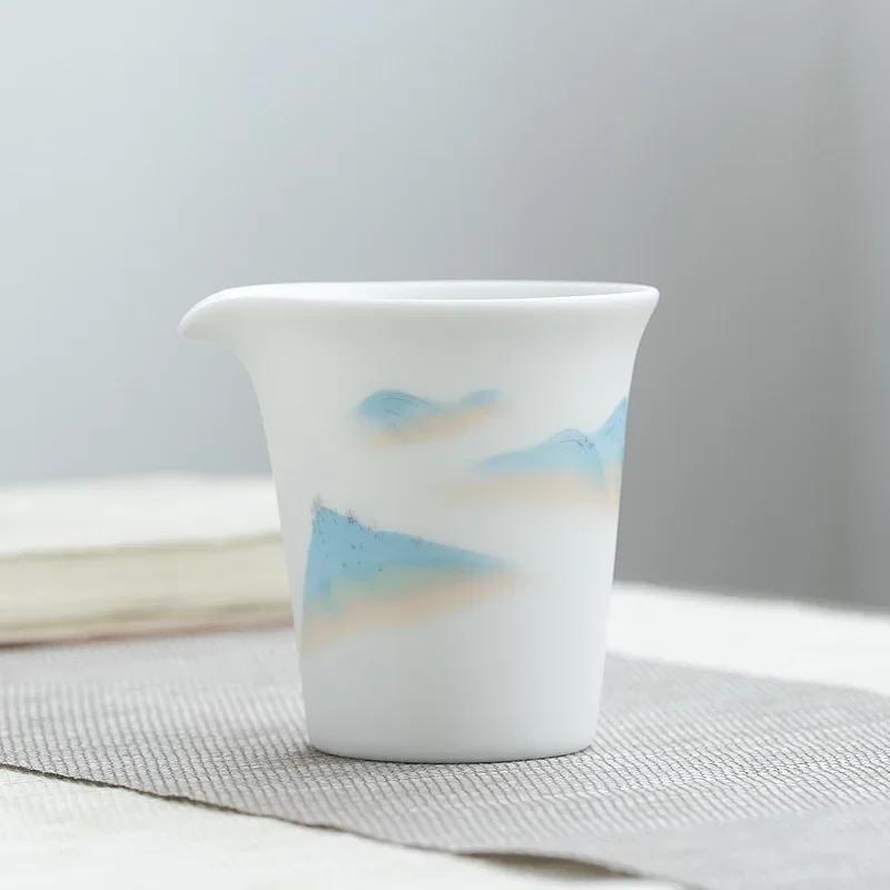 

Jade Porcelain Pitcher Painted Ceramic Tea Sea Kung Fu Tea Set Fair Cup Filter Large Male Cup Accessories Siteel Gong Dao Bei