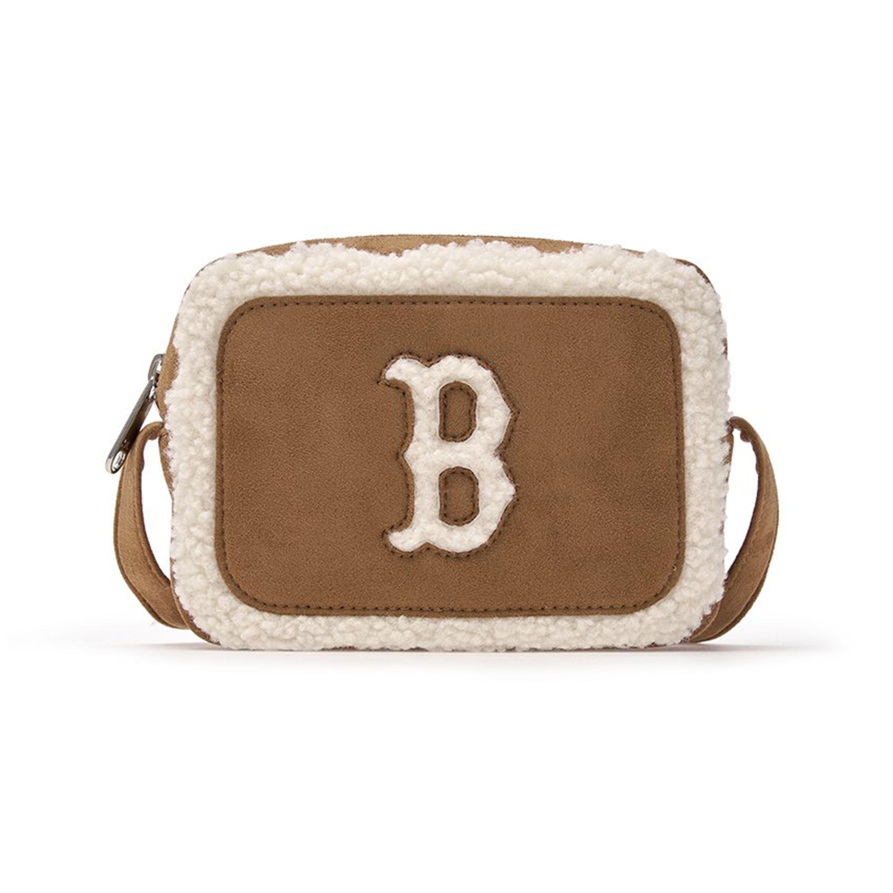 

MLB Boston Red Sox 24FW Letter B Logo Textured Autumn Winter Small Square Bag Unisex Shoulder Bag Brown 3ACRS0746-43CAS Brown