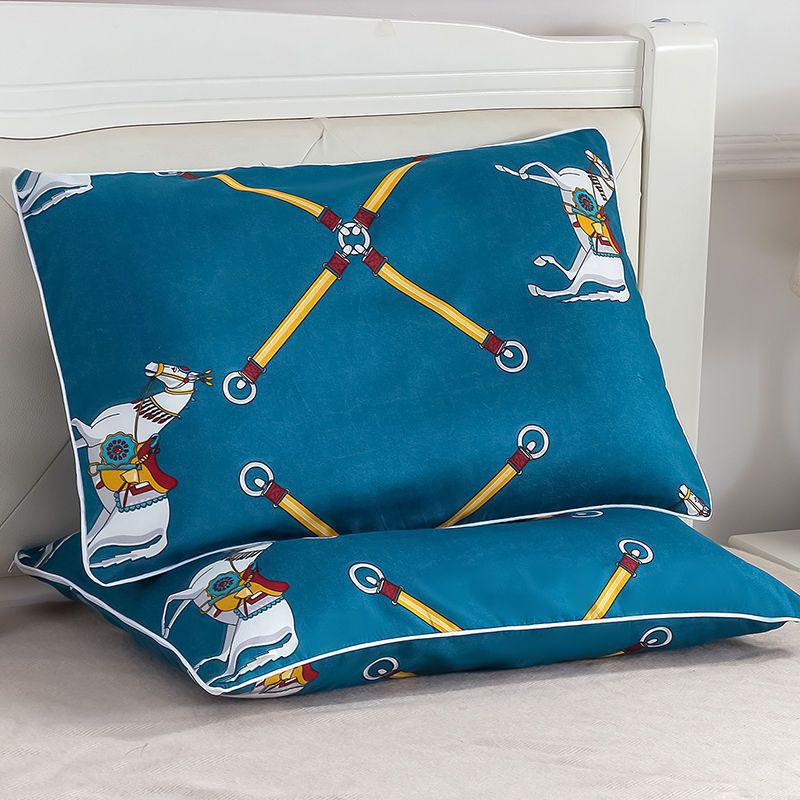 Single Pillow Set: Includes Removable & Washable Pillowcase, Perfect for Student & Adult Neck Support