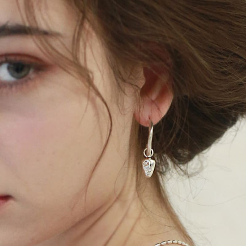 REINDEER GIMYO EARRING 07