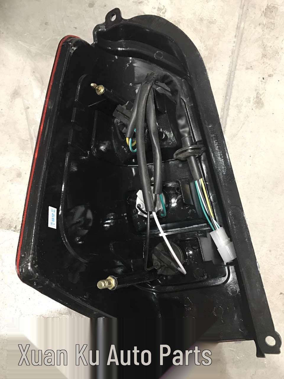 Rear Taillight Assembly for Dongfeng Xiaokang K07S: Includes Reversing Light, Brake Light, and Turn Signal Right Passenger Side