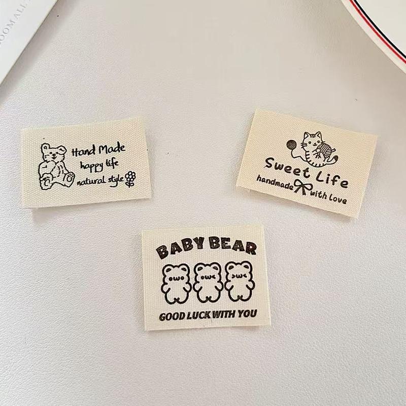 10PCS Cotton Fold-over Label Vintage Style Apparel Label Minimalist Bag Tag Wave Point Bear Cloth Label 3x2.5cm/3.7x3cm