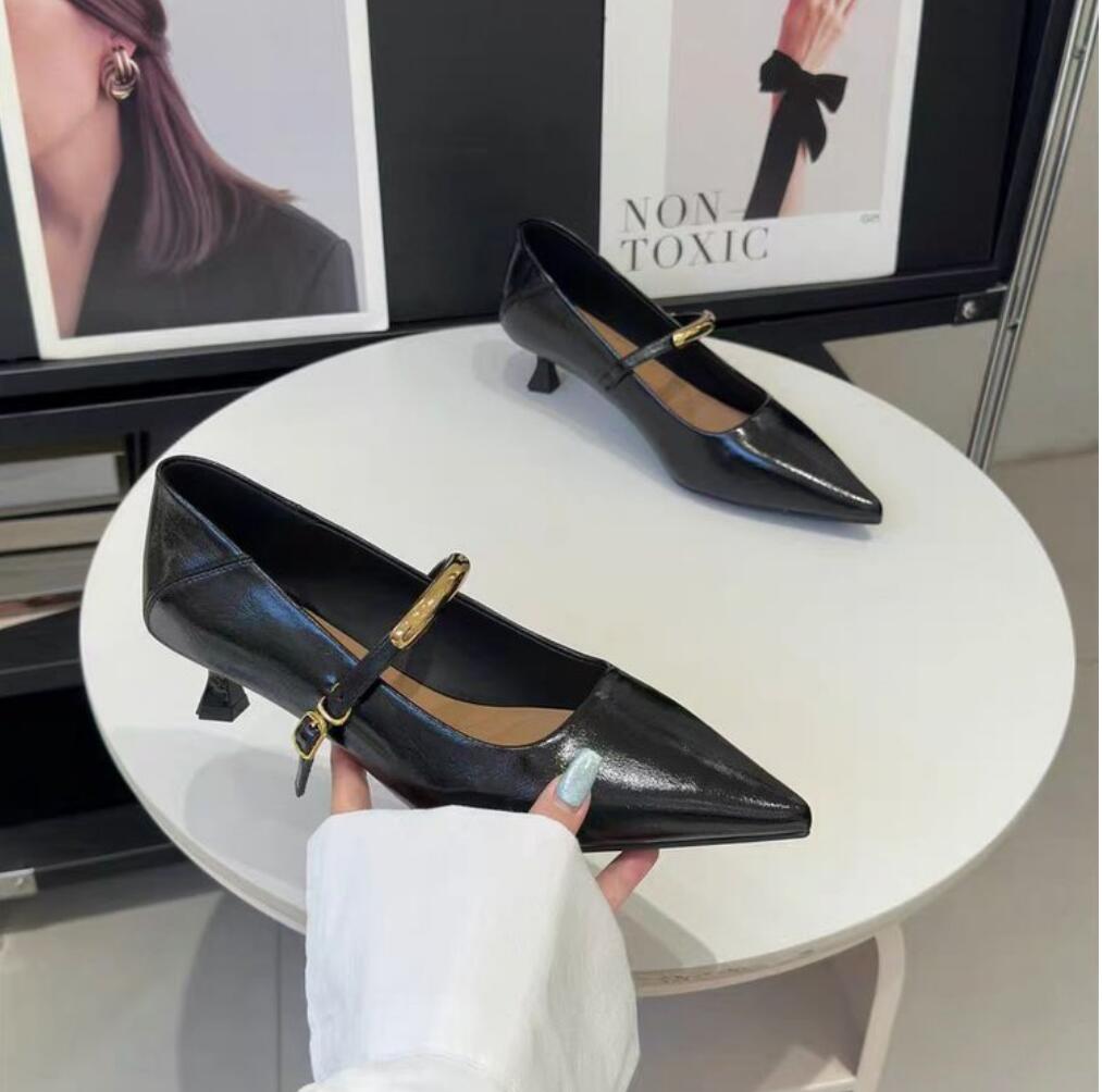 2026 French Vintage Pointed Mary Jane Shoes for Women Spring Workwear High Heels Woman Stiletto Heels Office Leather Shoes