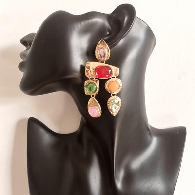 Baroque Style Luxury Long Geometric Stone Earring  Hot Sale Alloy Gemstone Irregular Pendant Tassel Earrings for Women