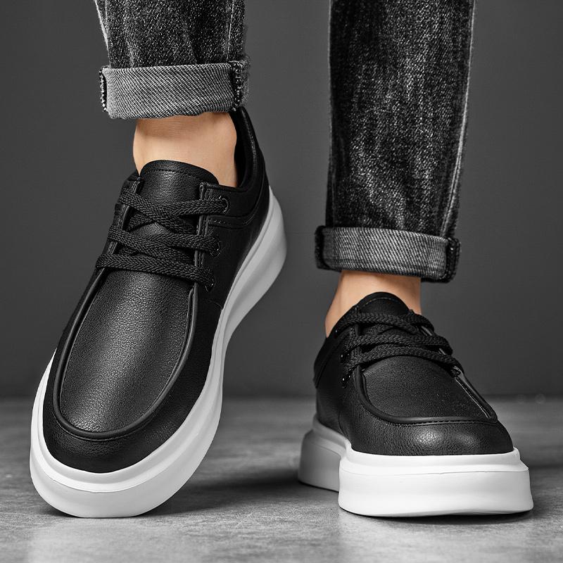Casual men's shoes Classic black and white versatile style Daily office work leisure business comfortable and trendy sneakers