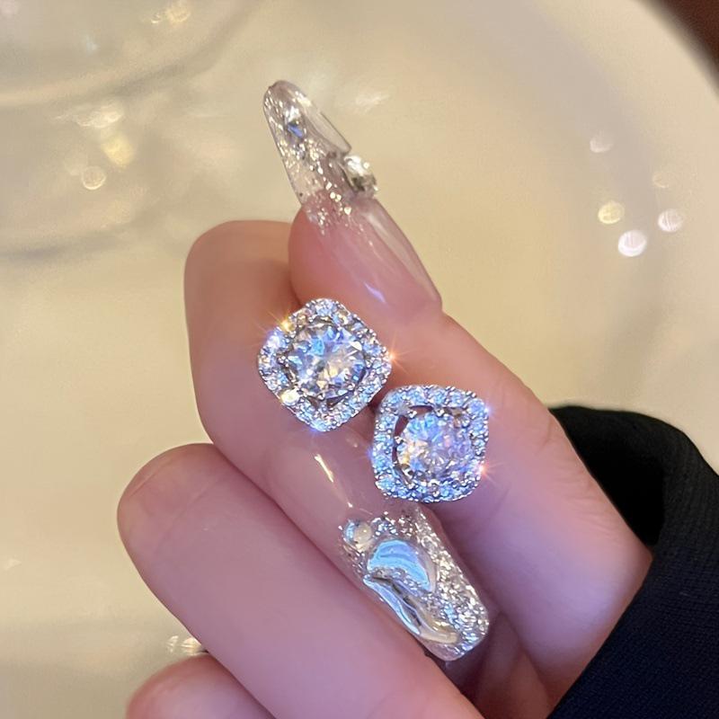 Chic Sparkle Full Diamond Square Stud Earrings - Elegant, Luxurious, and Exquisitely Designed Ear Accessories