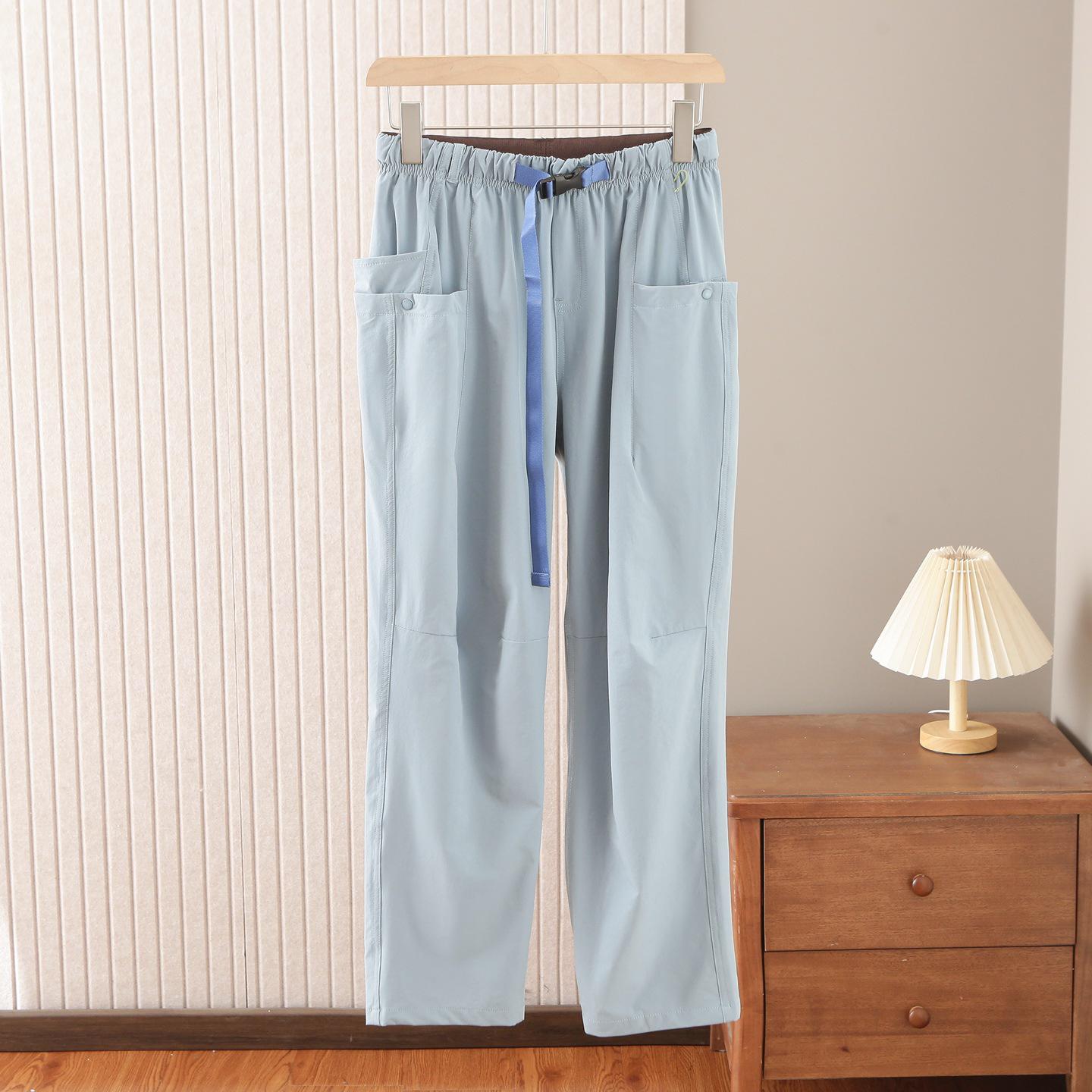 

2025 Spring/Summer Women s Lightweight Tapered Grid Pants - Sporty & Casual Small серый/синий