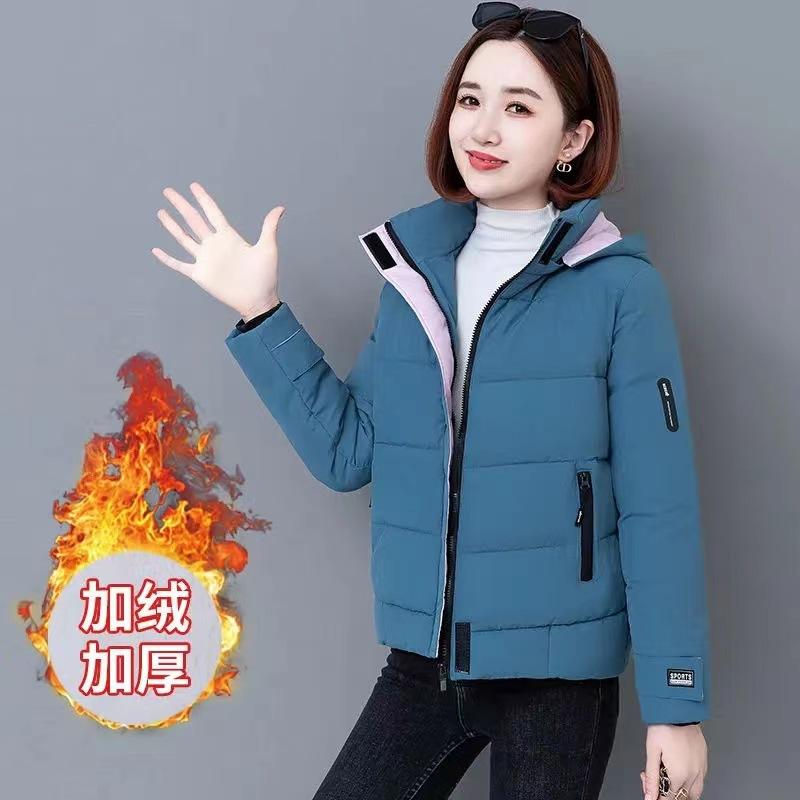 

Новая женская короткая зимняя одежда на пуху, маленькие куртки на хлопковой подкладке с флисом и утолщенные пальто 4XL-140-80kg