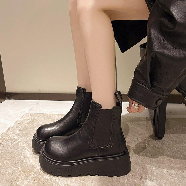 

Smoke boots thick-soled Chelsea boots women s 2025 new autumn and winter Martin boots British style short boots height-increasing thin boots 35
