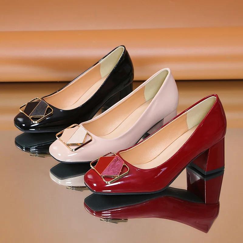 2025Medium Thick Heel Soft Leather  Single Shoes Shallow Mouth Square Head Women's Pumps Metal Square Buckl Heeled Mom Shoes