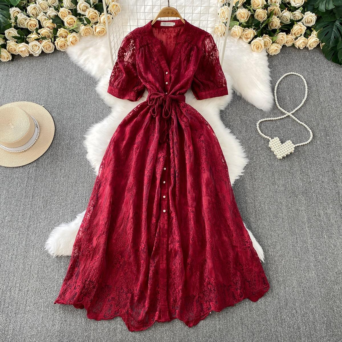 

Элегантное и стильное кружевное платье с V-образным вырезом и короткими рукавами для женщин, летнее платье принцессы, обтягивающее талию и утягивающее фигуру XL красный