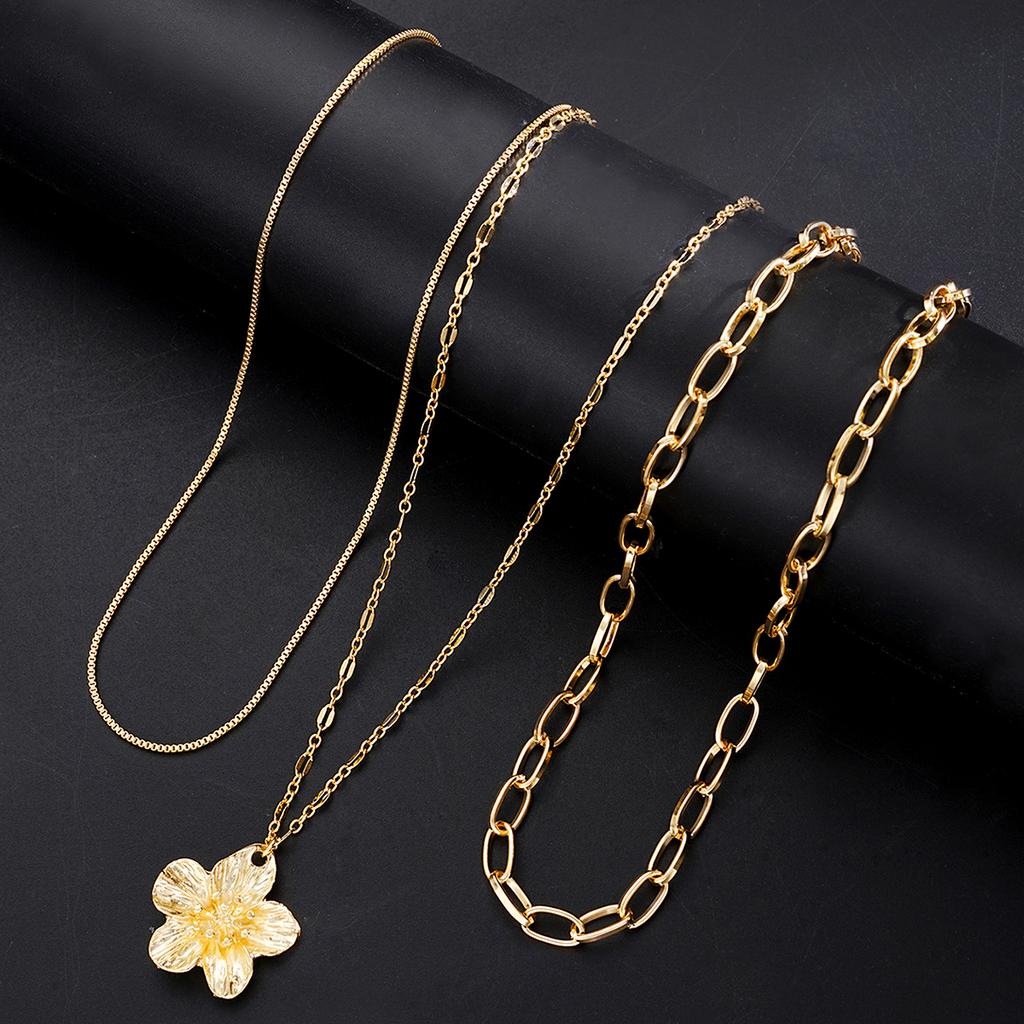 3pcs Flower Pendant Snake Bone Chain Necklace Set Elegant Vintage Minimalist Metal Layered Necklaces Holiday Daily Wear Jewelry