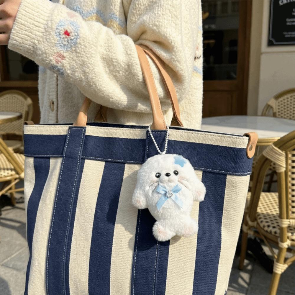 Cartoon Plush Seal Pendant Kawaii Stuffed Doll Pendant Soft Fuzzy Seal Keychain  Christmas Gift