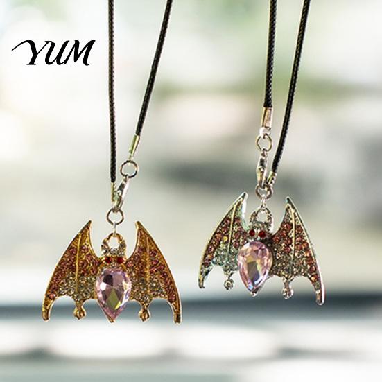 Holiday Car Gift Bling Rhinestone Bat Hanging Accessories, Halloween Sparkly Rear View Interior Decoration Mirror Charm, Cute Ornament for Men