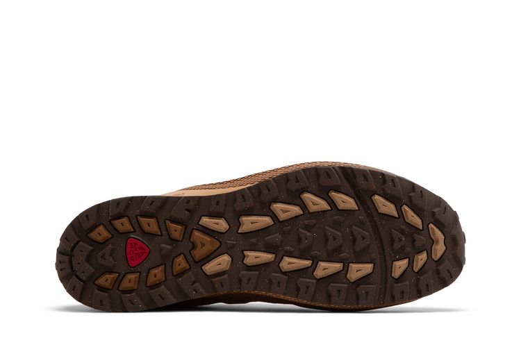 Nike ACG Air Exploraid Flax Cacao Wow Light British Tan Gym Red