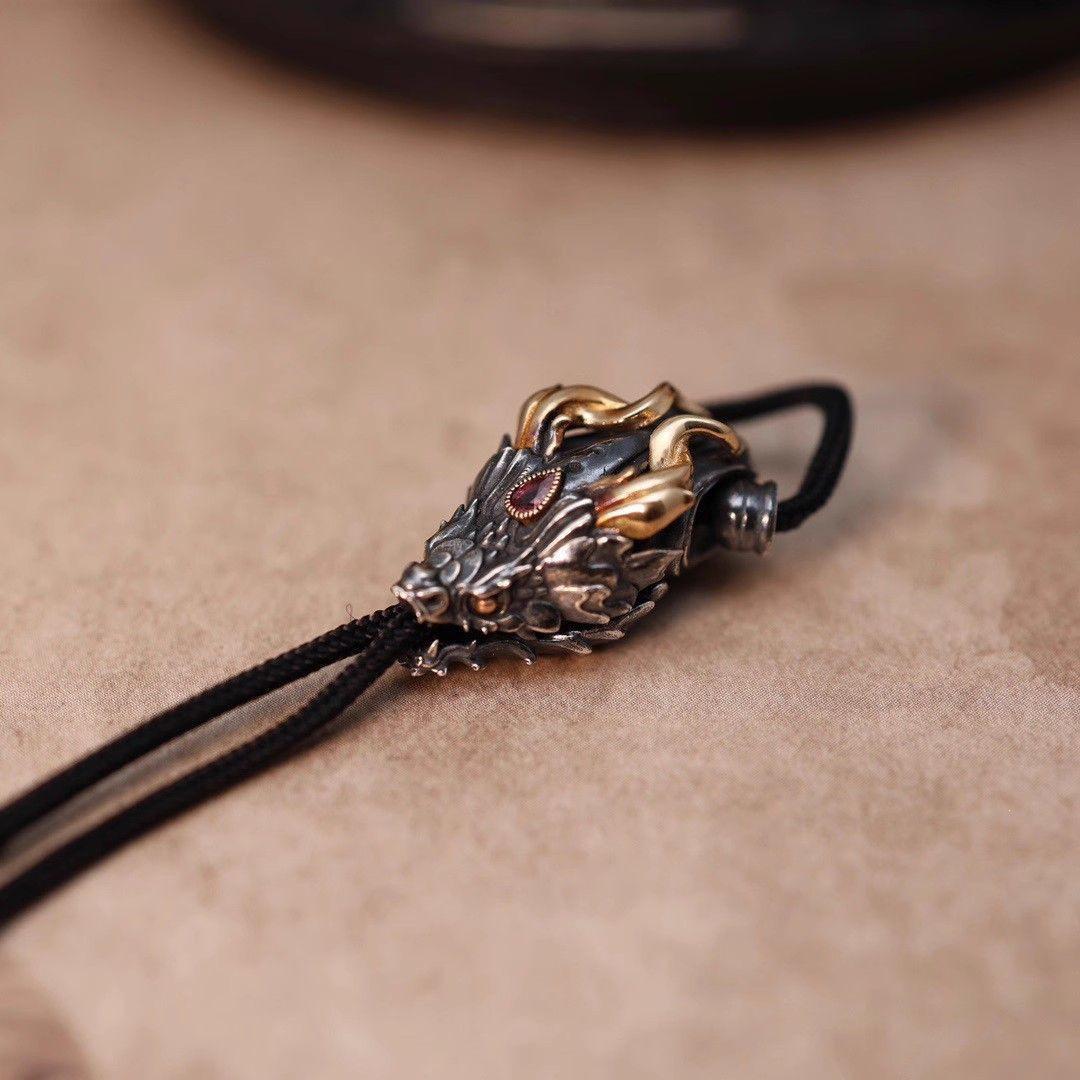 Retro Tibetan Dragon Vajra - Exquisite Inlaid Gold Cloud Design Cultural Artifact