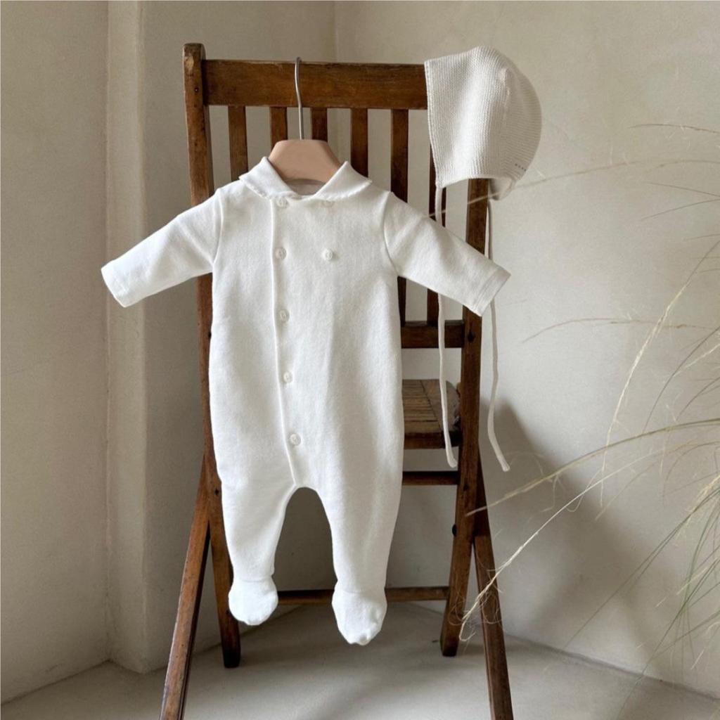 A-klass Höst 2025 Nyfödd Långärmad Fotad Jumpsuit med Liten Krage