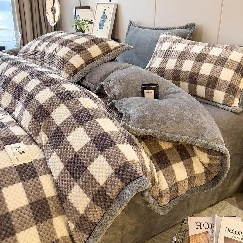 

Осень/Зима Утолщенный Бархат Коралловый Бархат Двойная Фланель Зимний Комплект Простыней для Дополнительного Тепла И Комфорта 150x200cm(3pcs)