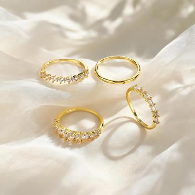 4pcs Luxury Shiny Cubic Zircon Rings Set for Women Gold Color Fashion Stackable Ring Daily Stylish Jewelry Size 6 7 8 9