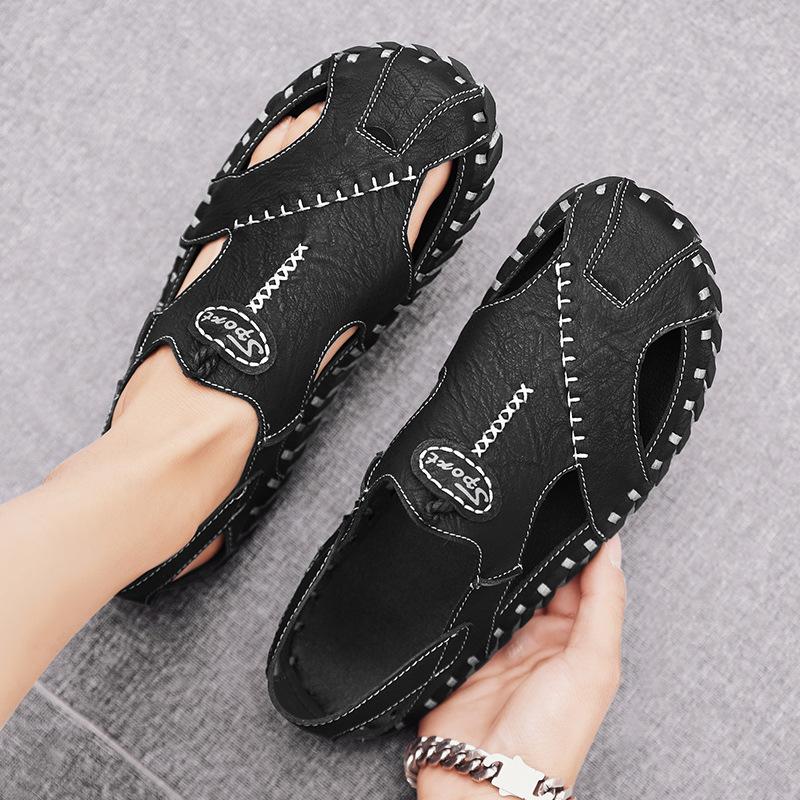 Summer New Sewn Sandals Wearing Breathable Hollow Out Toe Shoes for Men Breathable Two Wear Beach Shoes