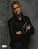 Justin Hartley Signed Authentic Autographed 8x10 Photo Poster Painting PSA/DNA #AC81757