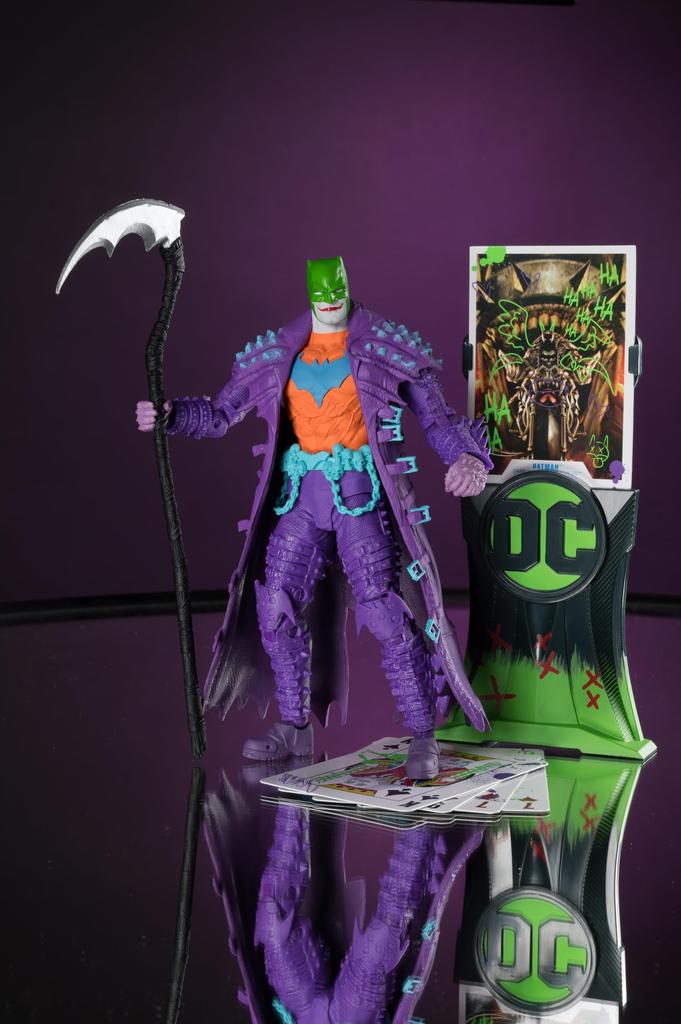 DC Multiverse Batman (The Dark Knight: Death Metal) Joker Gold Label 7-inch Action Figure McFarlane Toys