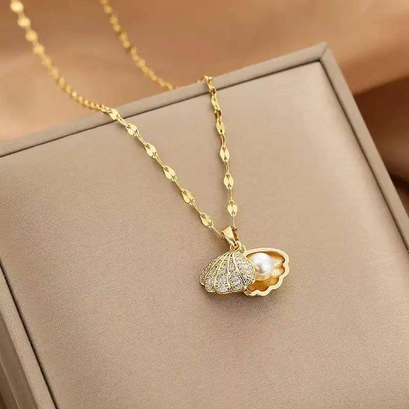 Moderna y Lujosa Cadena para Clavícula de Acero Inoxidable, Personalizable y Versátil, con Colgante de Ostra y Perla en Forma de Corazón de Melocotón