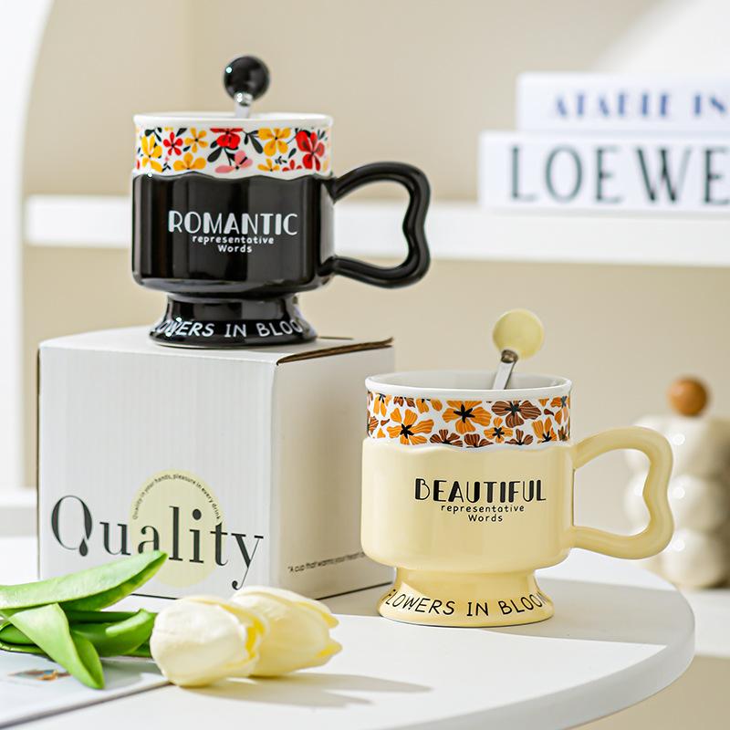 Retro Goblet Mug Light Luxury Couple European Ceramic Milk Cup Gift Women's Home High Value Water Cup
