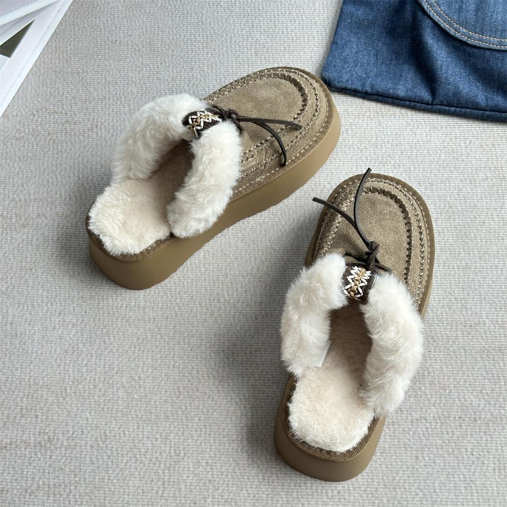 Genuine leather velvet warm thick-soled half-slippers women's outer wear 2025 winter new Baotu one-pedal fluffy snow boots