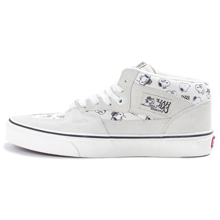 

Кроссовки унисекс Vans Peanuts x Half Cab Snoopy Family кремового цвета Marshmallow VN0A348EQV3