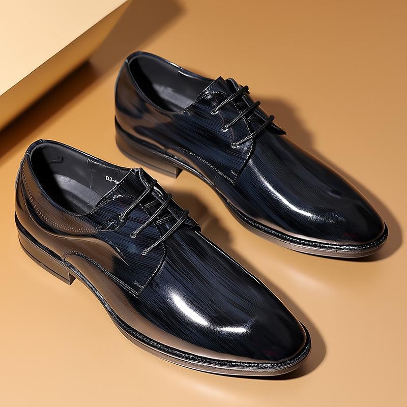 Men's Leather Shoes Business Casual Trendy Brand Glossy British Youth Men's Small Leather Shoes Genuine Cowhide Wedding Shoes